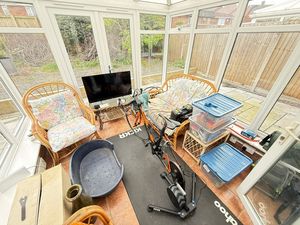 Peckforton Drive Great Sutton